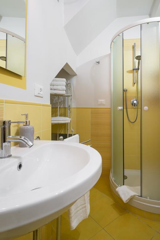 Quattro Canti Apartments Palermo Ngoại thất bức ảnh